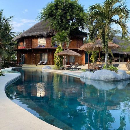 Gading Tree House Vila Batununggul Exterior foto