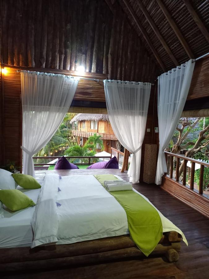 Gading Tree House Vila Batununggul Exterior foto