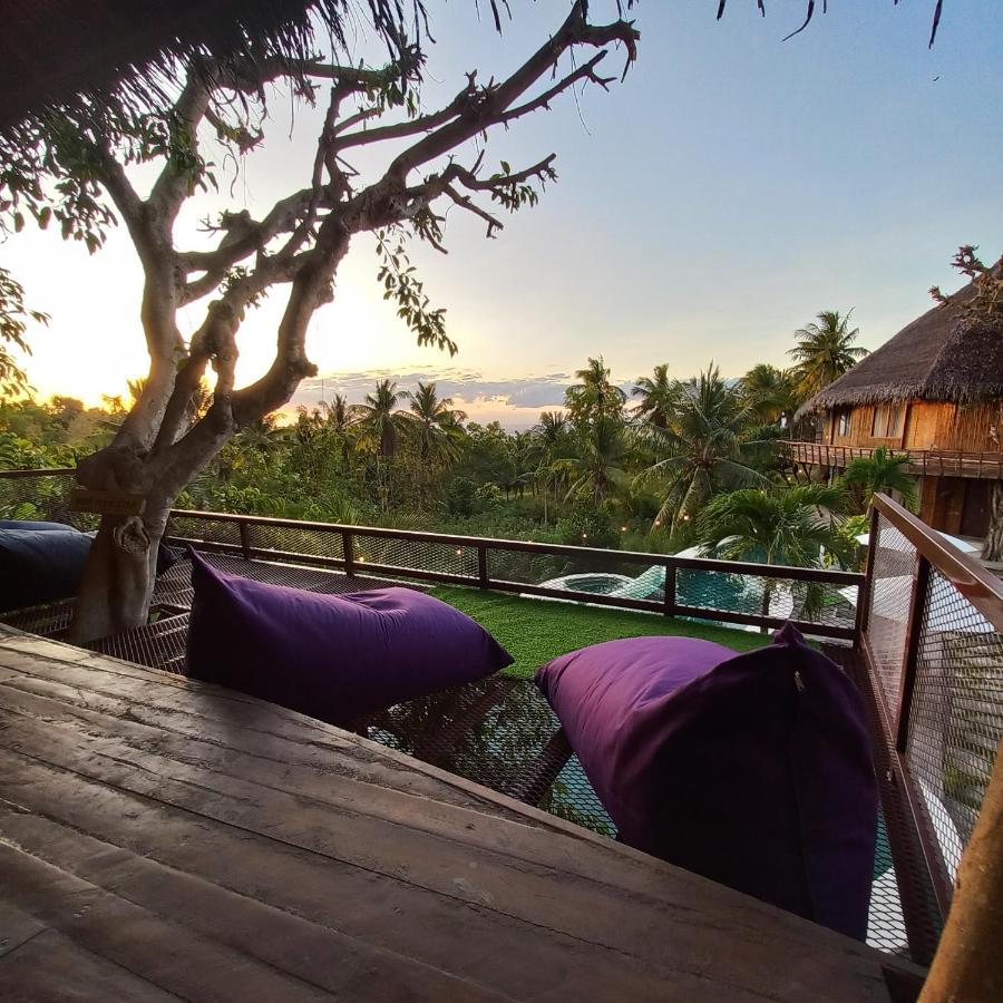 Gading Tree House Vila Batununggul Exterior foto