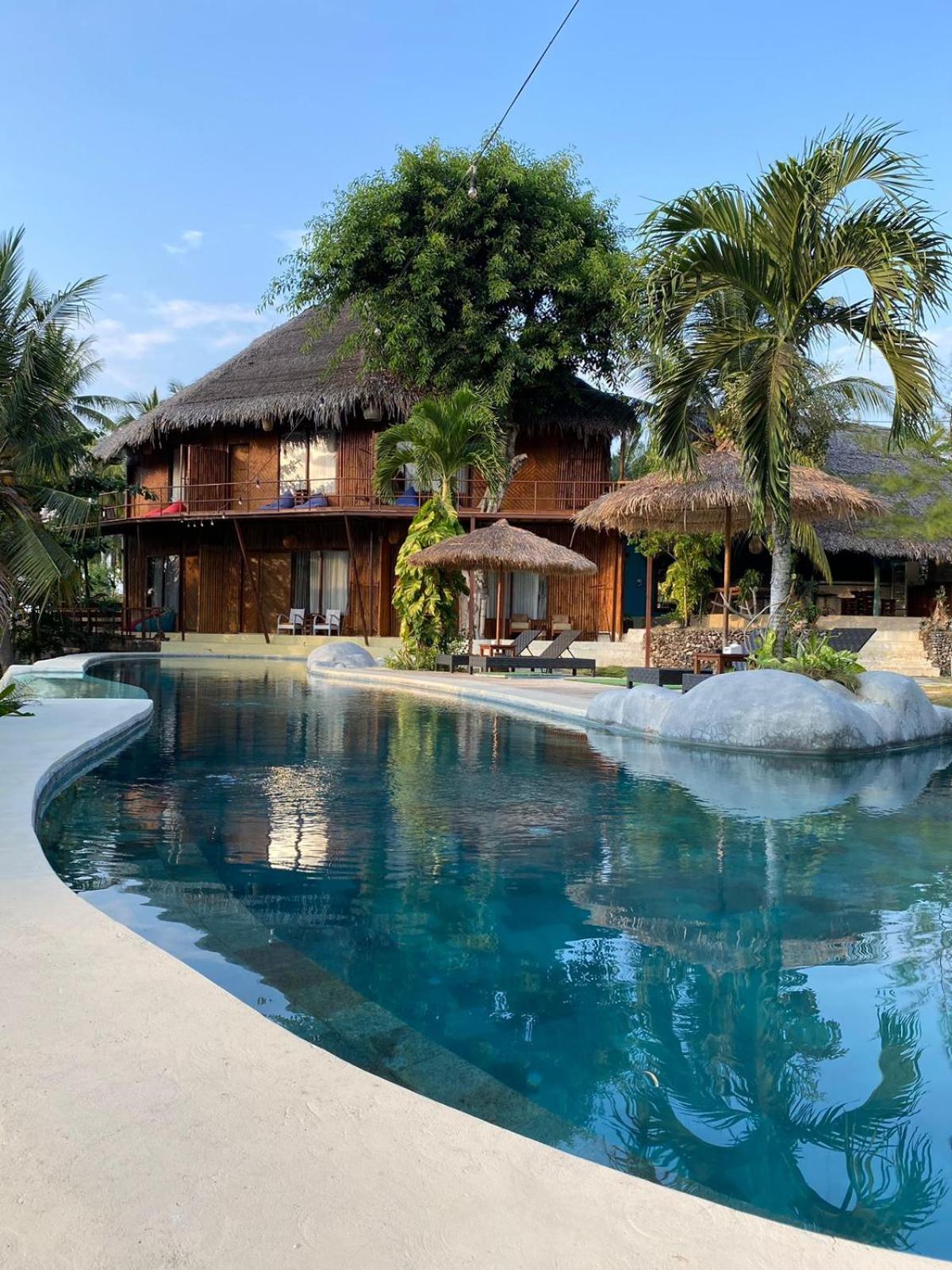 Gading Tree House Vila Batununggul Exterior foto